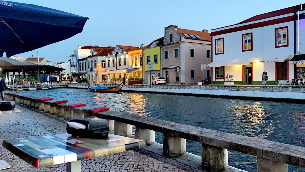 Canal Apartment Авейру Экстерьер фото