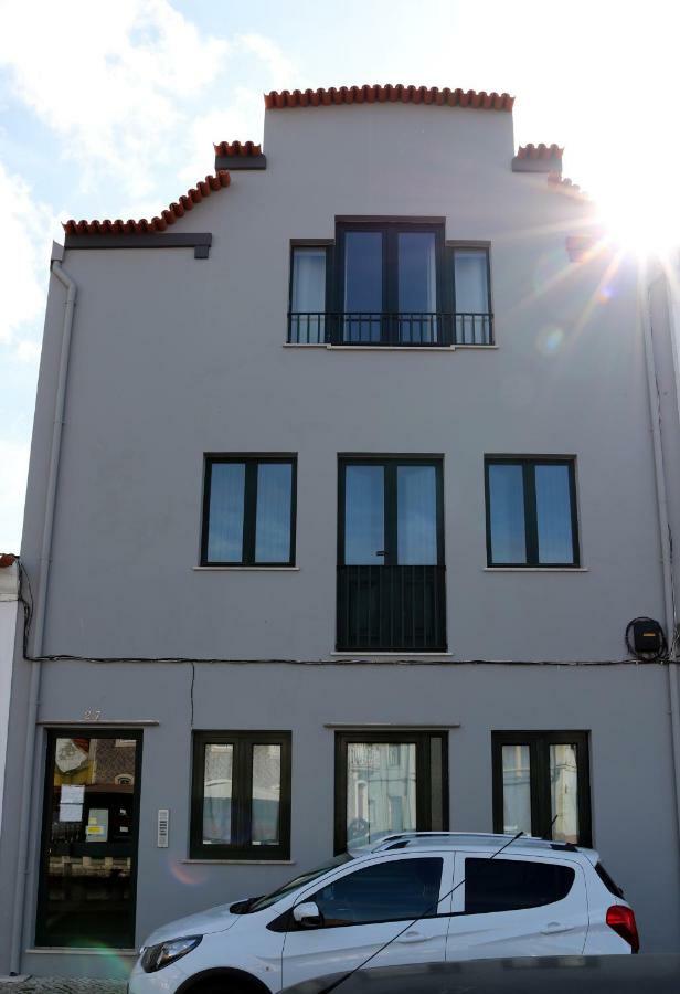 Canal Apartment Авейру Экстерьер фото
